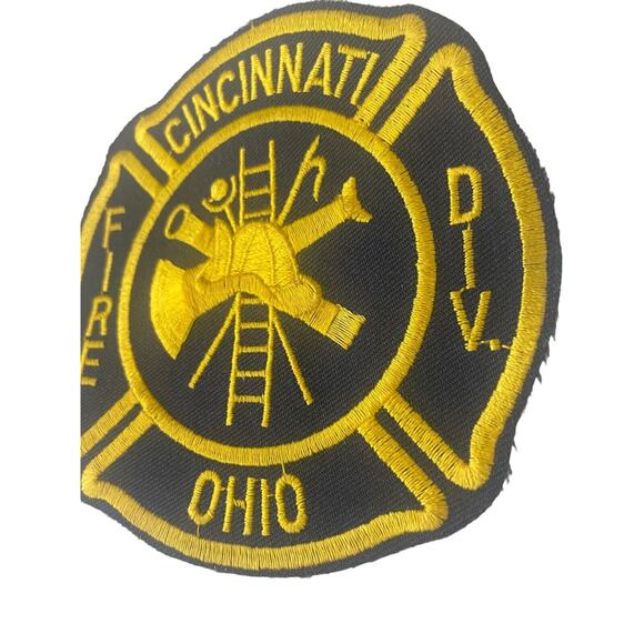 Cincinnati OHIO Fire Division FIRE Department Embroidered Patch Vintage NOS - Picture 6 of 8